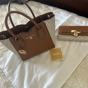 Michael Kors purse and wallet